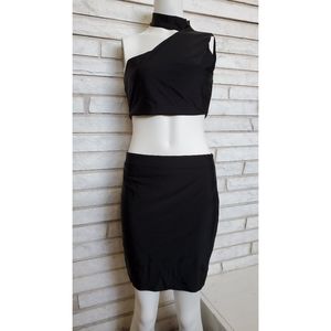 Revolve superdown Regina Asymmetrical Set in Black